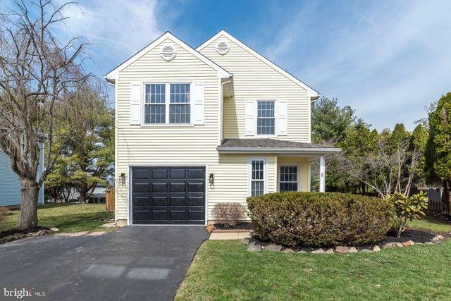 272 STANFORD PL, Newtown, PA 18940