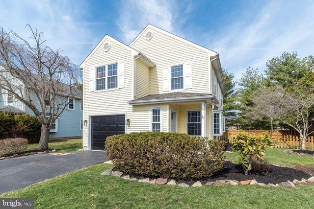 272 STANFORD PL, Newtown, PA 18940