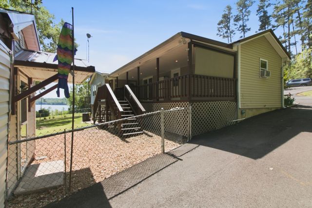 259 Joy Dr, Springville, TN 38256