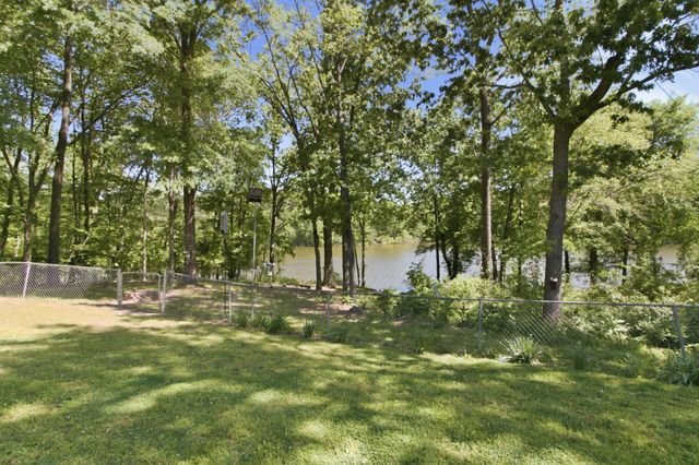259 Joy Dr, Springville, TN 38256