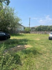 7050 Inwood Park Dr Drive, Houston, TX 77088