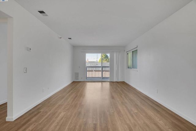1532 Chanslor Ave A, Richmond, CA 94801