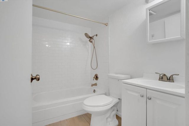 1532 Chanslor Ave A, Richmond, CA 94801