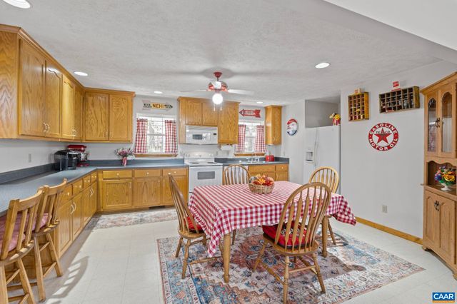 60 CHIPPEWA LN, Palmyra, VA 22963