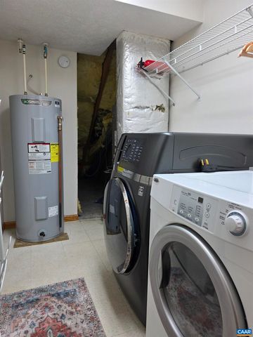 60 CHIPPEWA LN, Palmyra, VA 22963