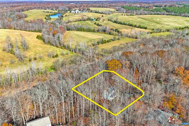 60 CHIPPEWA LN, Palmyra, VA 22963