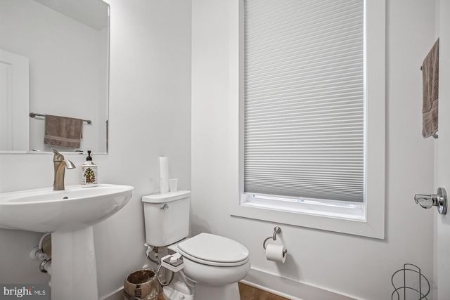 7415 ROCKY CREEK TER, Annandale, VA 22003