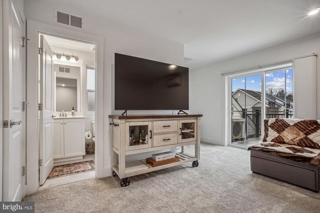 7415 ROCKY CREEK TER, Annandale, VA 22003