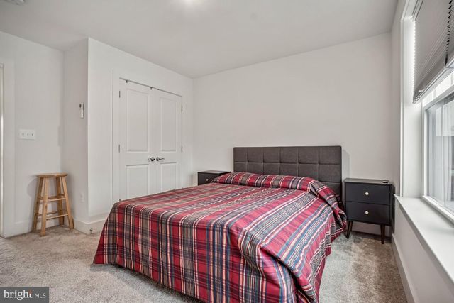 7415 ROCKY CREEK TER, Annandale, VA 22003