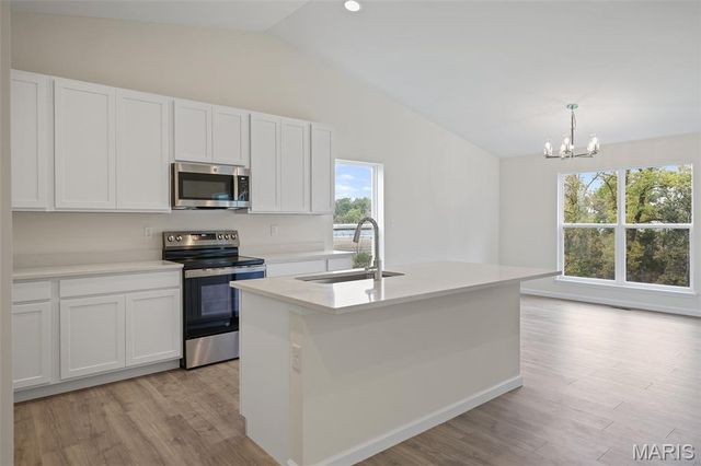 1019 Westhaven Boulevard, Wentzville, MO 63385