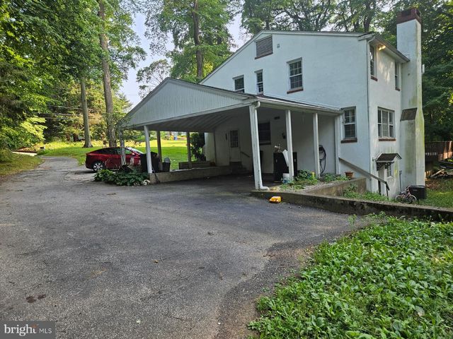 400 MARPLE RD, Broomall, PA 19008