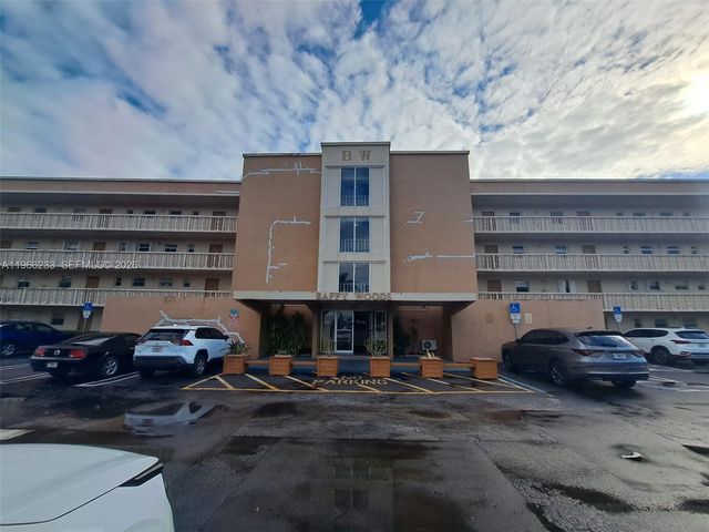 5100 SW 90th Ave 208, Cooper City, FL 33328