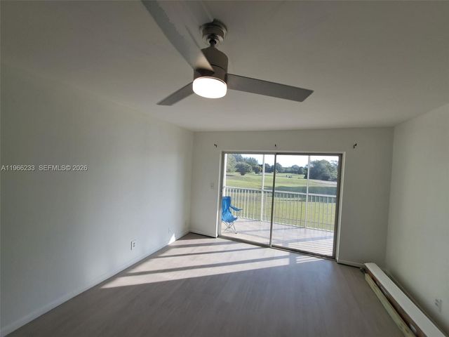 5100 SW 90th Ave 208, Cooper City, FL 33328