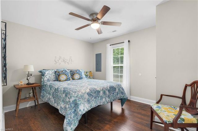 247 Lake Drive 9, Lexington, NC 27292