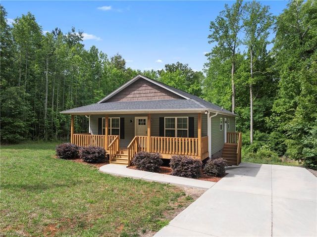 247 Lake Drive 9, Lexington, NC 27292