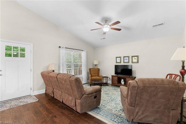 247 Lake Drive 9, Lexington, NC 27292