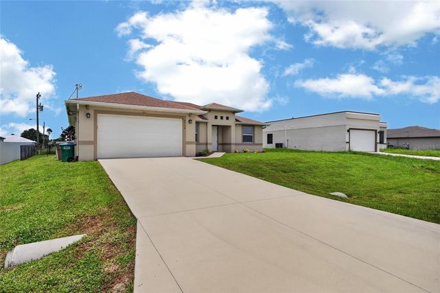 2714 NW 1ST PLACE, Cape Coral, FL 33993