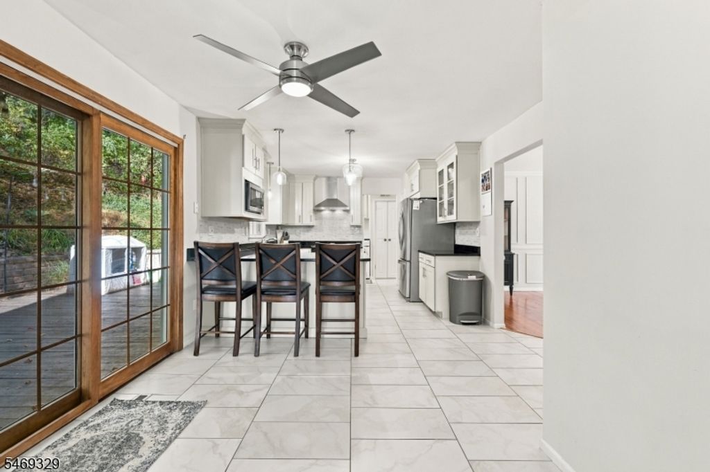 49 Raynor Rd, Morris Twp., NJ 07960 — photo 4