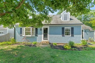 76 Atherton Avenue, Nashua, NH 03064