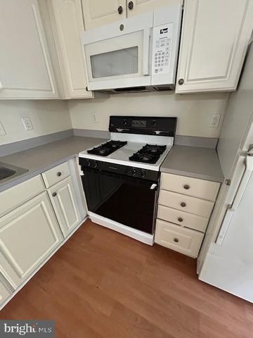 120 FOXVIEW DR, Glen Burnie, MD 21061