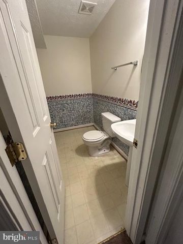 120 FOXVIEW DR, Glen Burnie, MD 21061