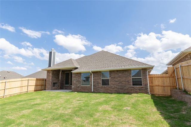 2233 NW 170th Street, Edmond, OK 73012