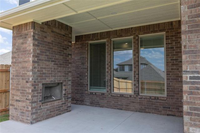 2233 NW 170th Street, Edmond, OK 73012
