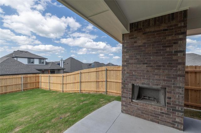 2233 NW 170th Street, Edmond, OK 73012