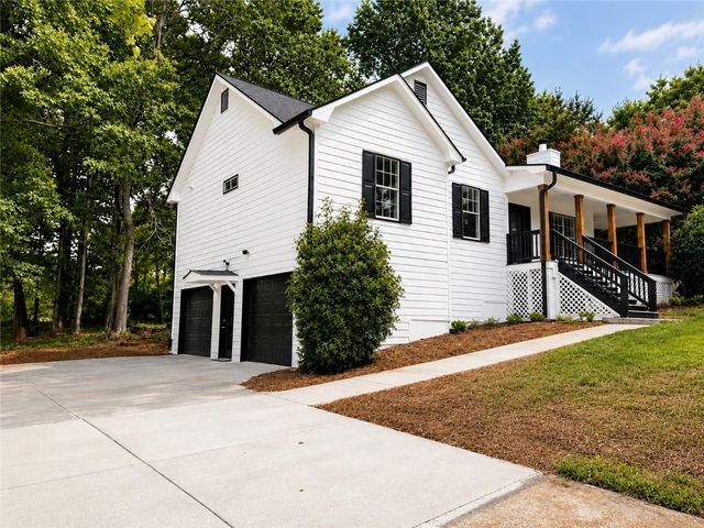 30 Oaklake Drive, Covington, GA 30016