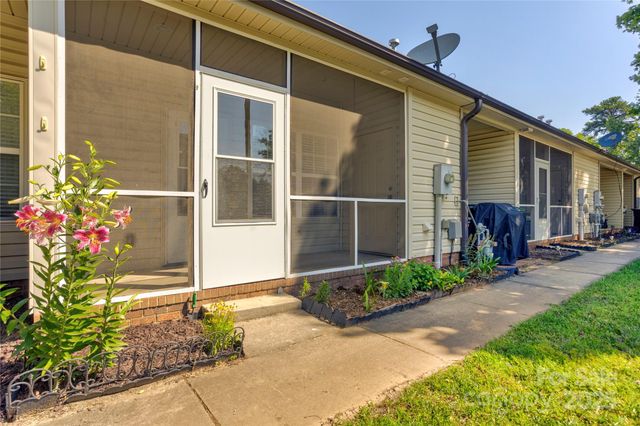 2785 Clover Road NW, Concord, NC 28027