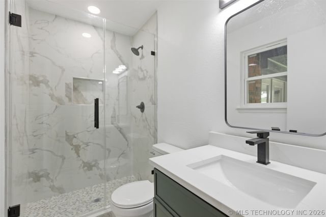 3720 S 110th East Avenue, Tulsa, OK 74146