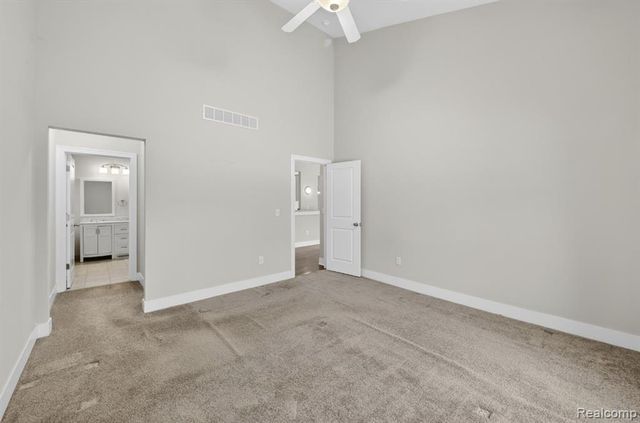 13493 Beacon Trail 1, Belleville, MI 48111