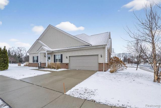 13493 Beacon Trail 1, Belleville, MI 48111