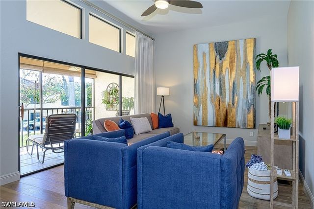 589 Beachwalk CIR P-203, Naples, FL 34108