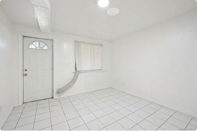 3312 Paulding Avenue A, Bronx, NY 10469