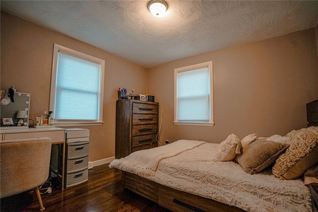 27 Winifred Avenue, Warwick, RI 02889