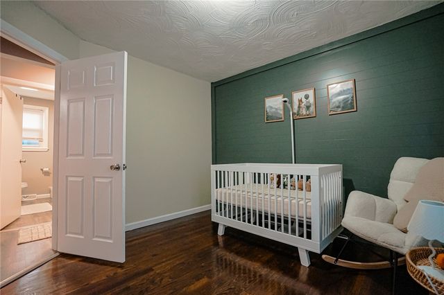 27 Winifred Avenue, Warwick, RI 02889