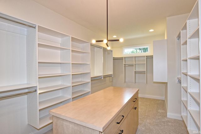 2874 Lake Drive, Newburgh, IN 47630