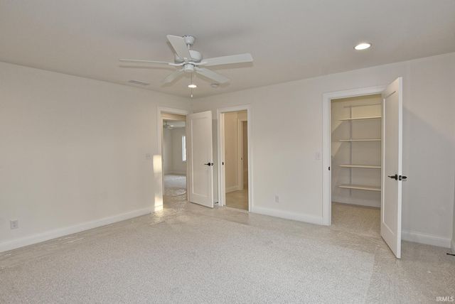 2874 Lake Drive, Newburgh, IN 47630