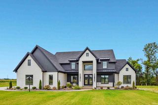 2874 Lake Drive, Newburgh, IN 47630