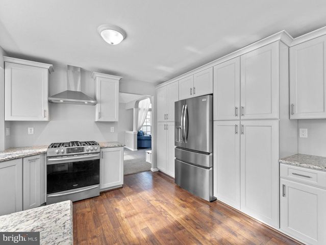 5 LAKE WORTH DR, Berlin, NJ 08009