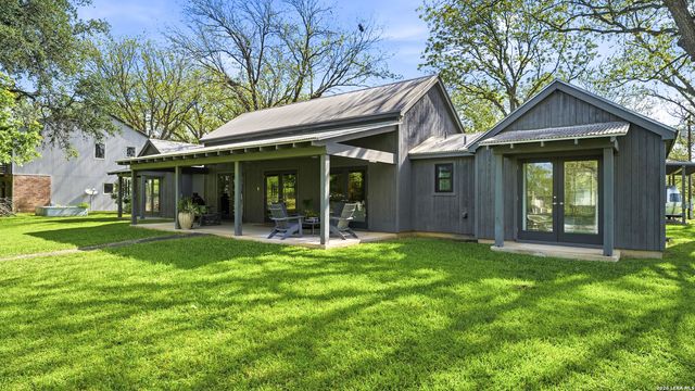 3364 N State Highway 46, Seguin, TX 78155