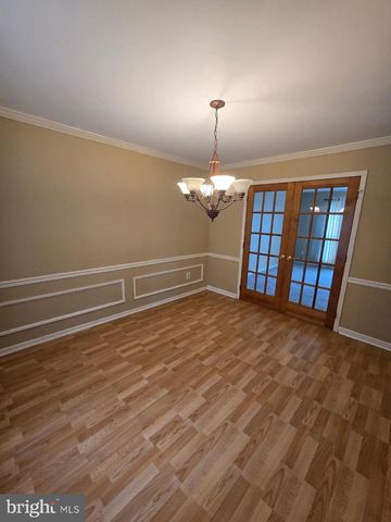 5280 VERMONT DR, Easton, PA 18045