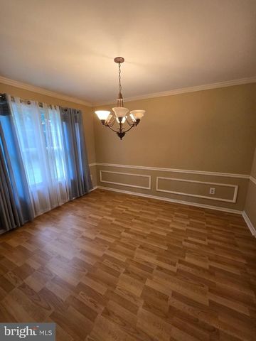 5280 VERMONT DR, Easton, PA 18045