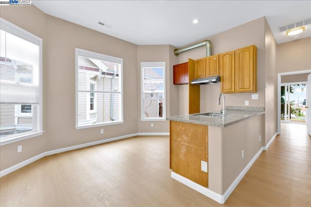 2337 22nd Street, Oakland, CA 94601