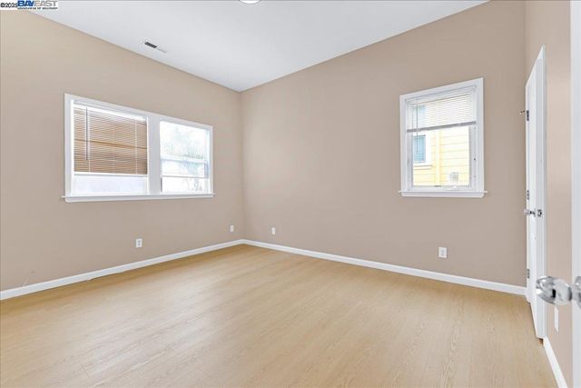 2337 22nd Street, Oakland, CA 94601