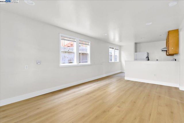 2337 22nd Street, Oakland, CA 94601
