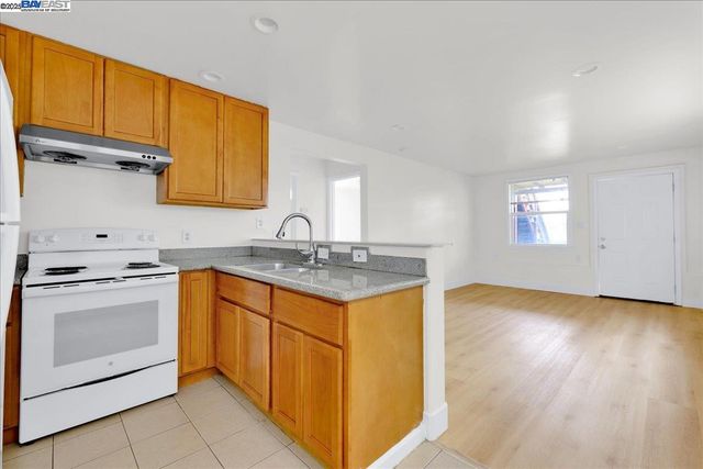 2337 22nd Street, Oakland, CA 94601