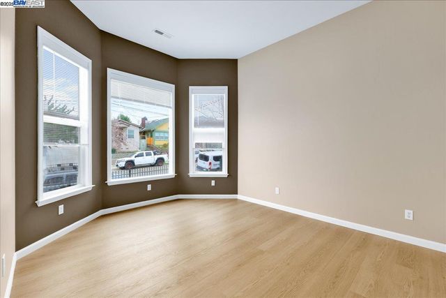 2337 22nd Street, Oakland, CA 94601