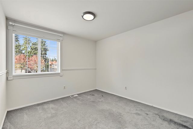 17620 SE 259th Court, Covington, WA 98042